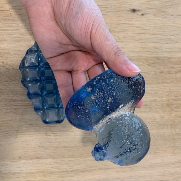 A set of Glass waffle and duck - Picture 3 of 4